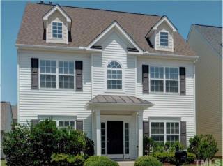 717 Keystone Park Dr, Cary, NC 27560-6824