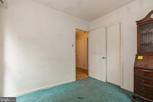 16 Morgan Ave, Riverton NJ 08077-1129 exterior