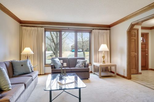 2307 Fld Stone Dr, Saint Paul MN 55120-1919 exterior