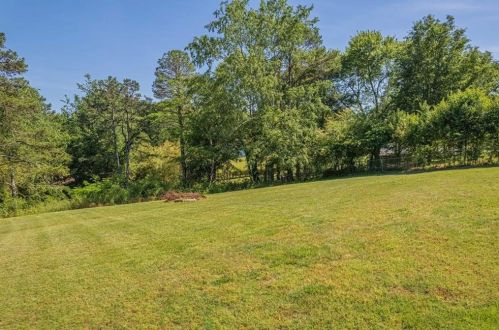 3950 Smt Chase, Gainesville GA 30506-2612 exterior