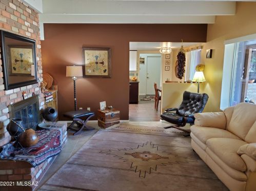 1086 Paseo Iris, Green Valley AZ 85614-3644 exterior