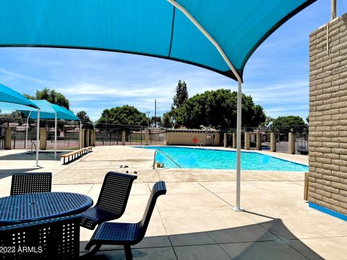 2451 Emile Zola Ave, Phoenix AZ 85032-6225 exterior