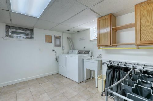 2338 61, Milwaukee WI 53219-2135 exterior