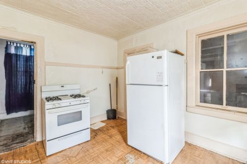 1619 Loomis St, Chicago IL 60827-6417 exterior