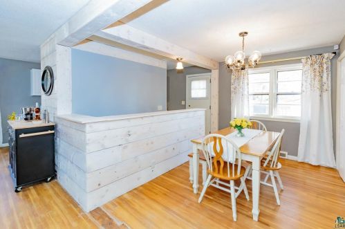 118 Faribault St, Duluth MN 55803-1728 exterior