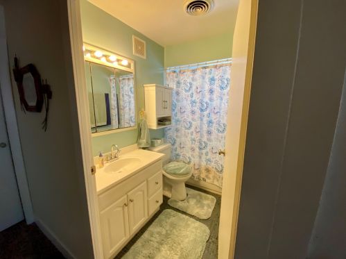 6023 Holt Ave, Milwaukee WI 53219-4356 exterior