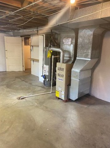 1024 Raynor Ave, Joliet IL 60436-1545 exterior