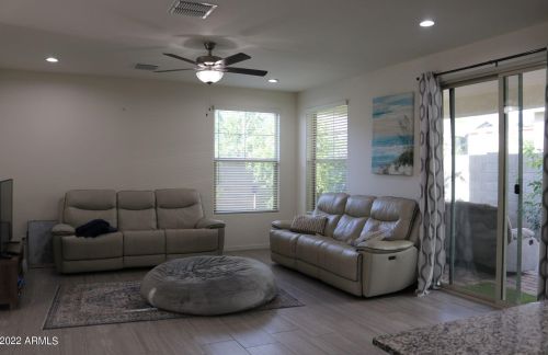 1087 Vine St, Chandler AZ  85286 exterior