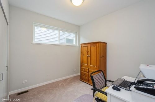 1906 Springfield Ave, Chicago IL 60647-2463 exterior