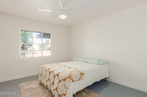 6457 7 St, Phoenix AZ 85006-2203 exterior