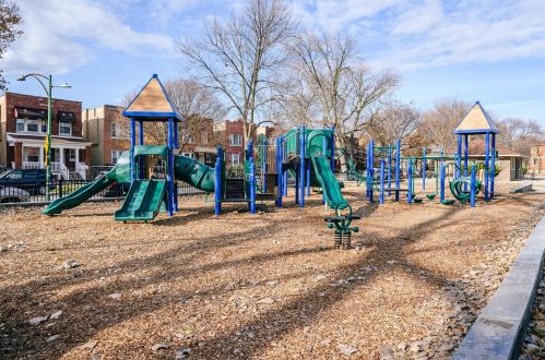 3409 Hoyne Ave, Chicago IL  60608-4904 exterior