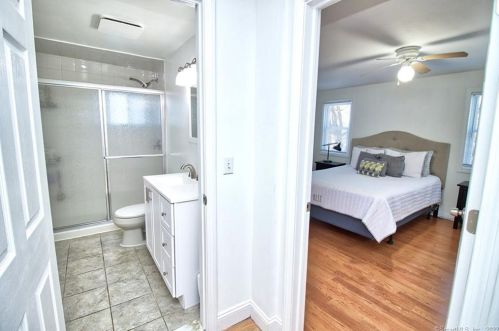 28 High St, Torrington CT 06790-6316 exterior