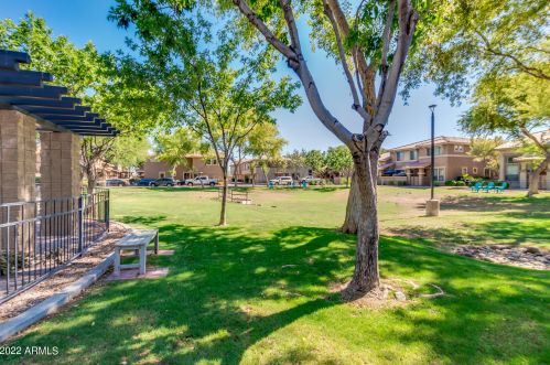 1225 36th St, Phoenix AZ  85008-5303 exterior