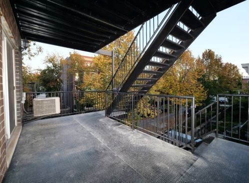 2135 Adams St, Chicago IL 60612-3180 exterior