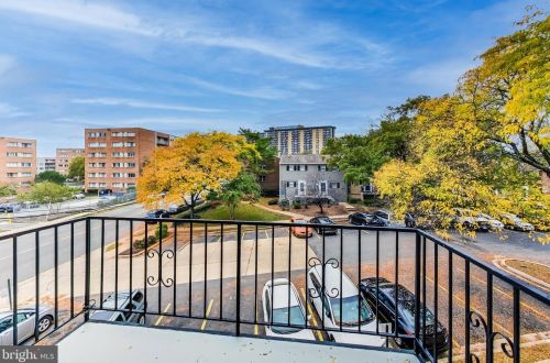 418 Armistead St, Alexandria VA 22312-2849 exterior