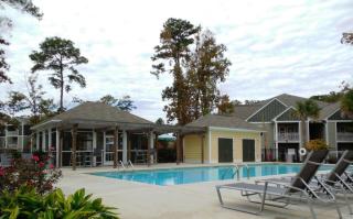 8439 Dorchester Rd, Charleston SC  29420-7307 exterior