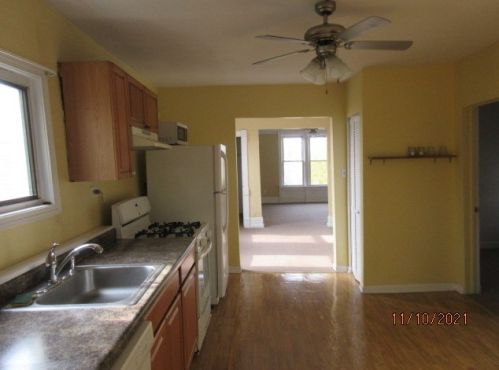 1729 Whipple St, Chicago IL 60652-3446 exterior