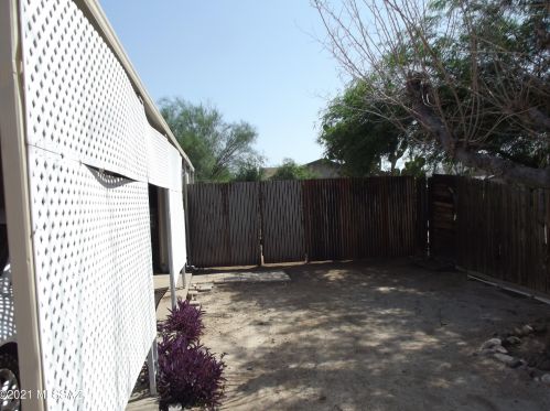 3511 Mango Dr, Tucson AZ  85741-2836 exterior