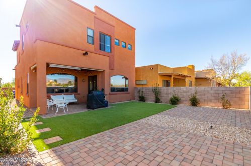 8772 Perry Park Cir, Tucson AZ 85730-1302 exterior