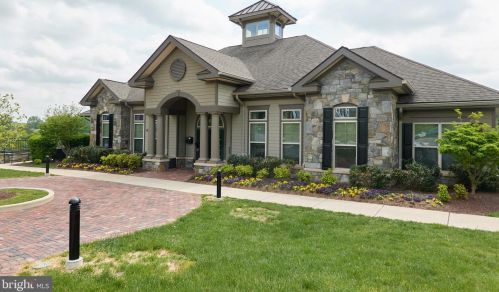 1209 Poplar Run Dr, Silver Spring MD 20906-6717 exterior