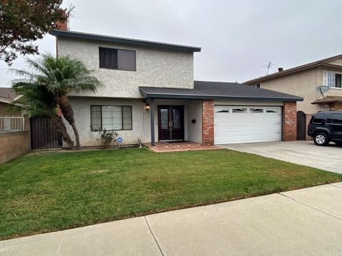 17521 Balfern Ave, Bellflower CA 90706-7114 exterior
