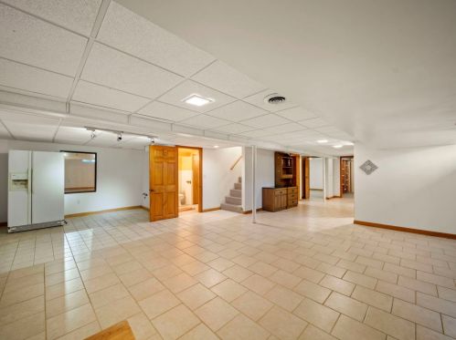 7619 Argyle St, Chicago IL 60640-3307 exterior