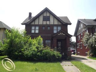 1955 Edison St, Detroit MI  48206-2068 exterior