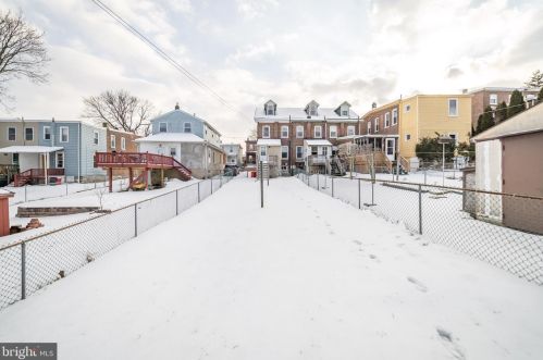 414 9 St, Chester PA 19013-2701 exterior