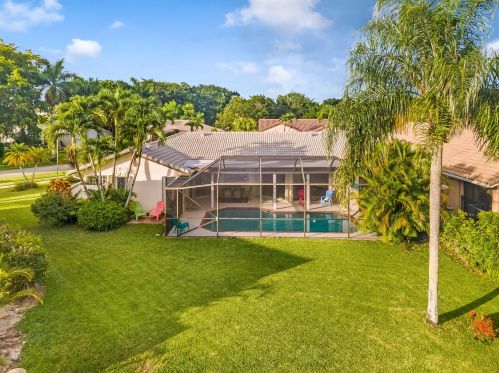 10235 Crosswind Rd, Boca Raton FL 33498-4739 exterior