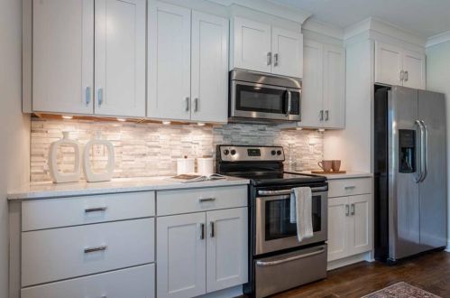 1472 Glenwood Ave, Atlanta GA  30316-2076 exterior