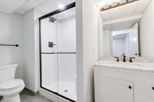 216 Hawes Ave, Saint Paul MN  55126-6232 exterior