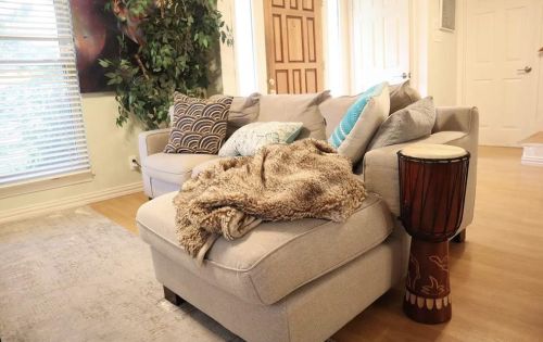 2603 Audubon Pl, Austin TX  78741-5508 exterior