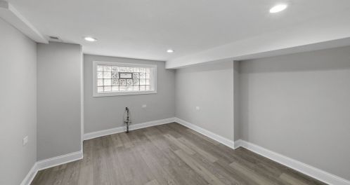 7141 Wabash Ave, Chicago IL 60628-7349 exterior