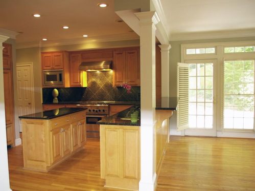 3845 Ashford Trl, Atlanta GA  30319-1894 exterior