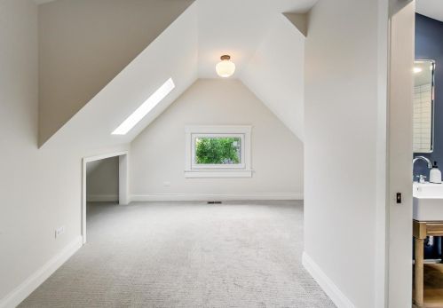 2779 Kenmore Ave, Chicago IL  60614-1305 exterior