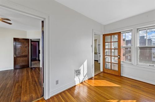 5318 Murdoch Ave, Saint Louis MO 63109-2951 exterior