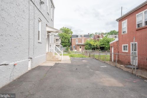 534 Poplar St, Lancaster PA  17603-5235 exterior