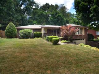 1226 Holy Cross Dr, Monroeville, PA 15146-4806