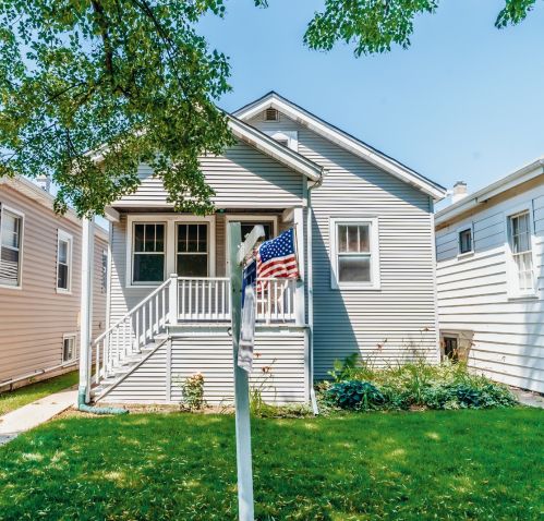 2310 72nd Ct, Chicago, IL 60707-2724