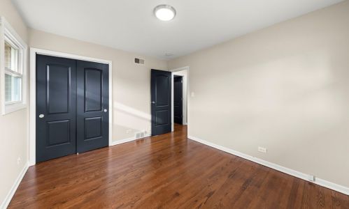 794 Lombard St, Elmhurst IL  60126-1762 exterior