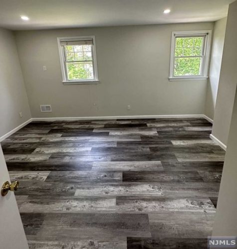 796 Stelton St, Teaneck NJ  07666-5344 exterior