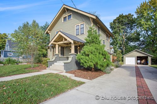 1415 Milton St, Grand Rapids, MI 49506-1712