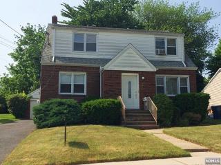 151 Poor St, Hackensack, NJ 07601-1710