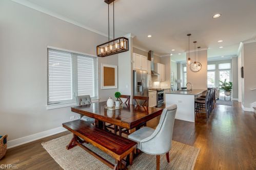 4907 Dakin St, Chicago IL 60641-2607 exterior