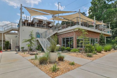 3573 Brookleigh Ln, Atlanta GA 30319-2219 exterior