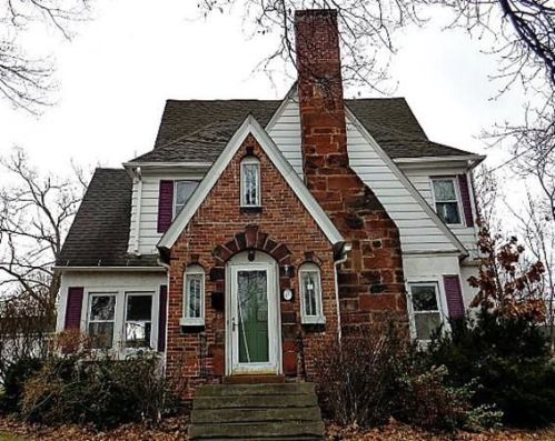 37 Tiffany St, Springfield, MA 01108-3345