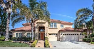 1833 Arena Dr, Davis, CA 95618-6752