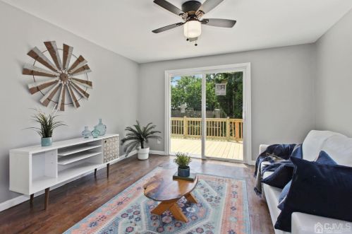 26 Fern St, Edison NJ  08817-4206 exterior