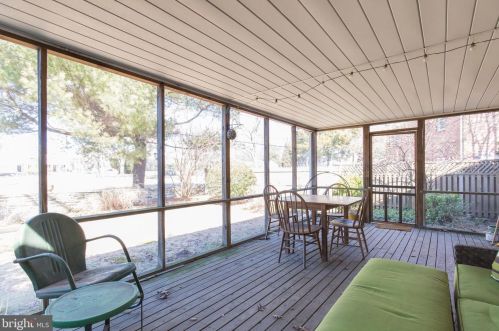 10 Meetinghouse Ln, Media PA 19064-1206 exterior