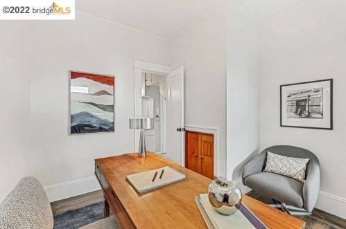 2439 Roosevelt Ave, Berkeley CA 94703-1930 exterior